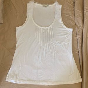 Banana Republic tank top Medium White Fringe Trim Collar And Straps